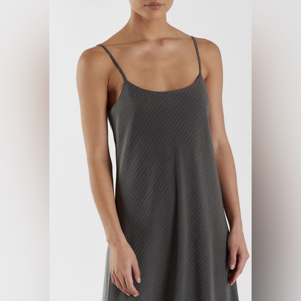 DISSH Maxi Dress Gray Pinstripe - Picture 2 of 6